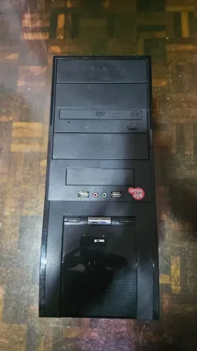 PC Core 2 Quad Q9500 2.83GHz + 6GB DDR3 + HD 320GB