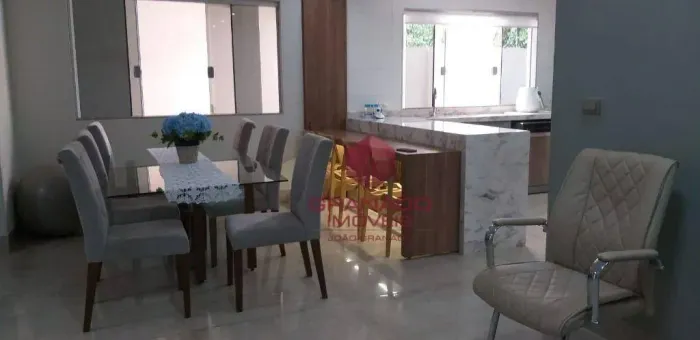 Casa com 3 dormitórios à venda, 283 m² por R$ 1.300.000,00 - Zona 08 - Maringá/PR