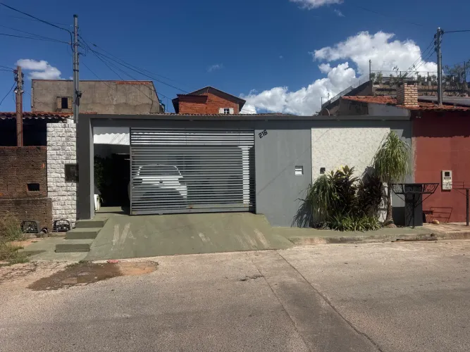 Vendo ou troco casa no cpa 2