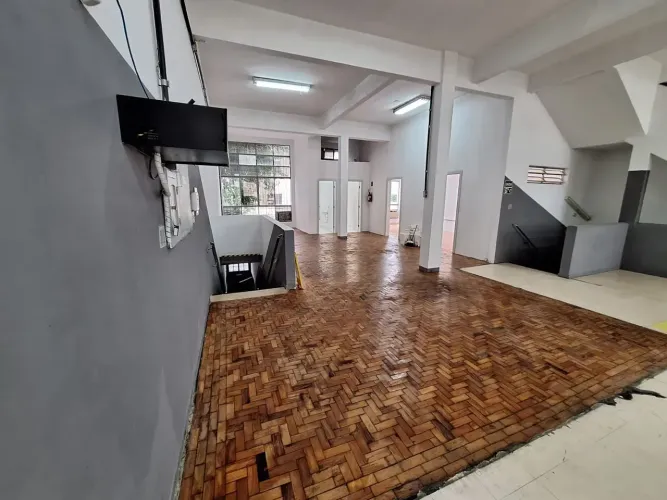 PRÉDIO COMERCIAL PARA VENDA OU LOCAÇÃO NO CAMBUCI 1.229 M²