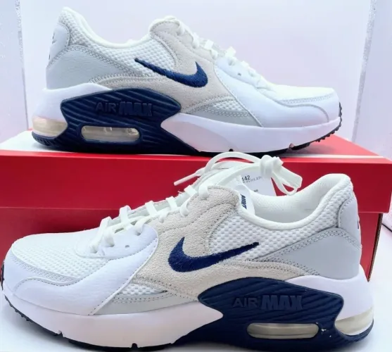 Tênis Nike Air Max excee 