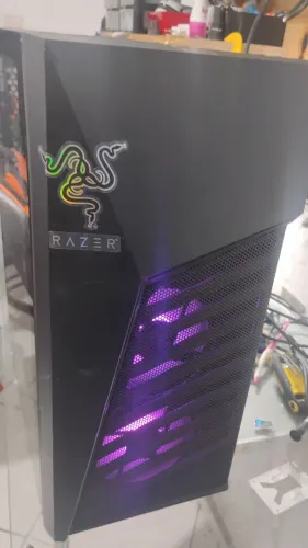 Vendo CPU.  I5 ddr4 8gb memória 6 geração placa de vídeo 2gb 