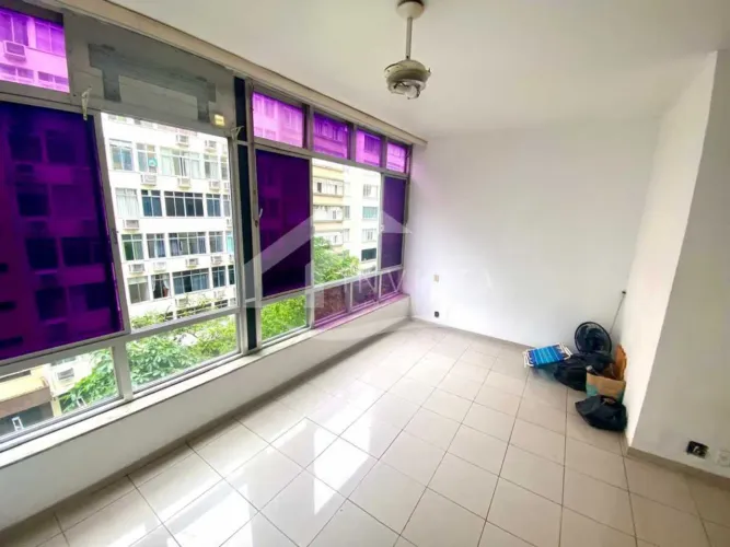 Apartamento : / Residencial / Copacabana