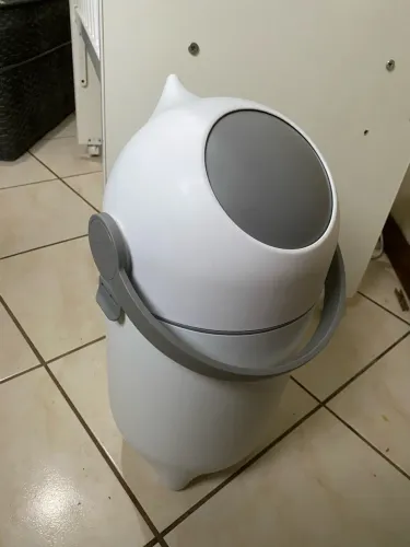 Lixeira Anti Odor Modelo Gatinho - 4 Meses de Uso - R$ 79,99