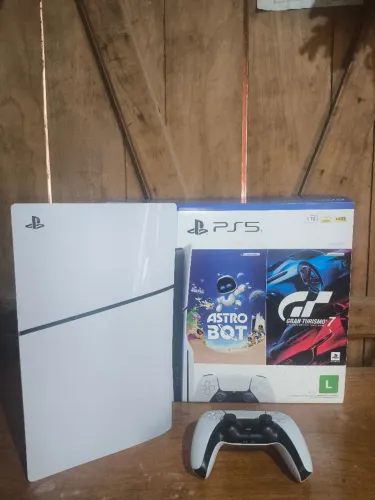 PS5 Slim 1TB com Leitor de Discos + Controle + 2 Jogos + Acessórios