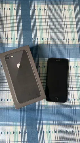 Iphone 8 conservado
