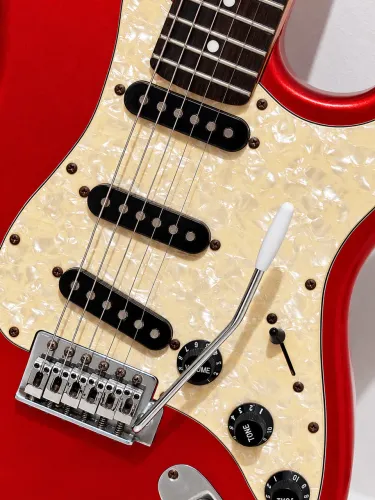 Guitarra Phoenix Vermelha Estilo Fender | Muito Bonita
