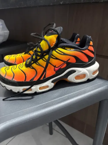 Air Max Plus Sunset (ORIGINAL)