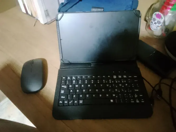 Estou vendendo um tablet da Lenovo