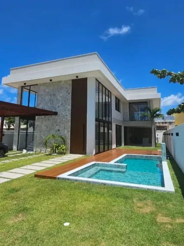 Casa para Venda em Camaçari, Guarajuba (Monte Gordo), 7 dormitórios, 7 suítes, 8 banheiros