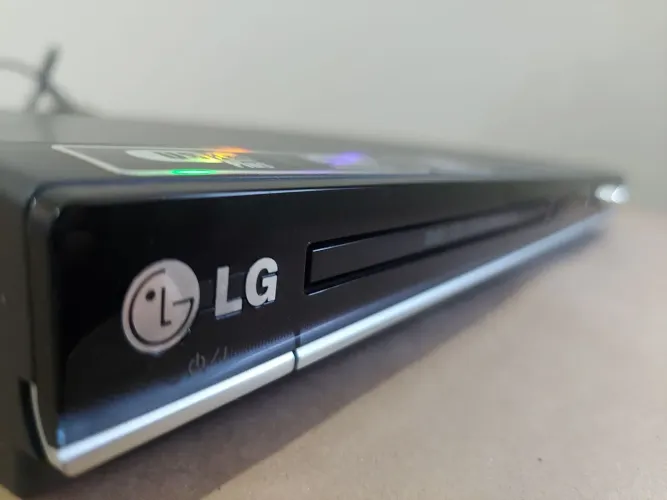 DVD Player LG DV 457 com Karaoke - Completo na caixa