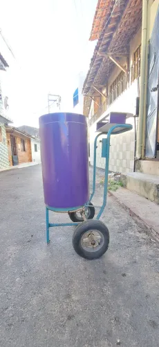 Carrinho para vender Açaí/água