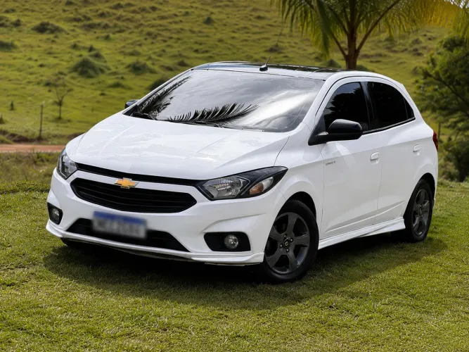 Chevrolet Onix Hatch Effect 1.4 8V Flex Mec. 4P 2018