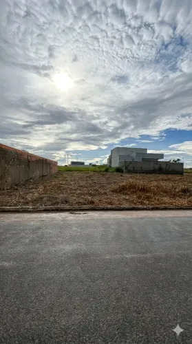 Oportunidade no Belvedere Terreno de 540m² por 350 mil | Chame Agora