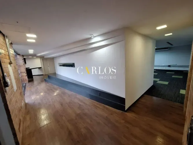 Andar Corporativo de 191 m² com Fino Acabamento e 4 Vagas na Região da Raja Gabaglia