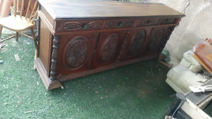 LINDO BUFFET MANOELINO 2,20 X 1,50 COM TODAS AS CHAVES ORIGINAIS DA ÉPOCA