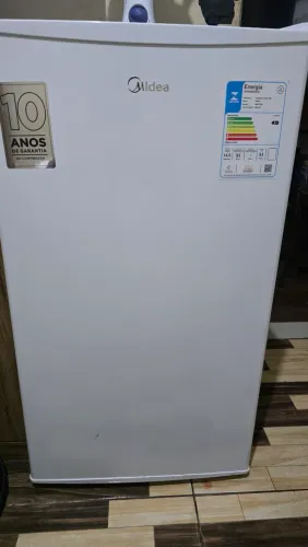Frigobar  único dono 1 ano de uso 