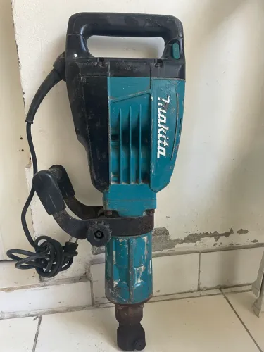Martelete makita HM 1307c