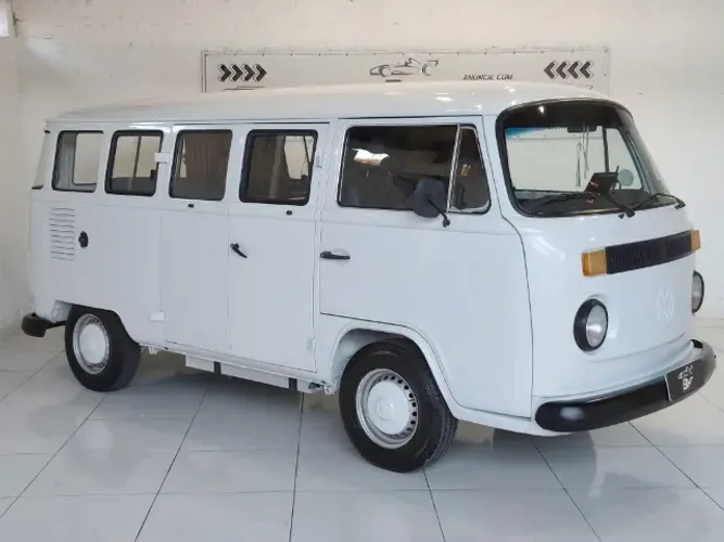 Volkswagen Kombi Standard/ Luxo/ Serie Prata 1996