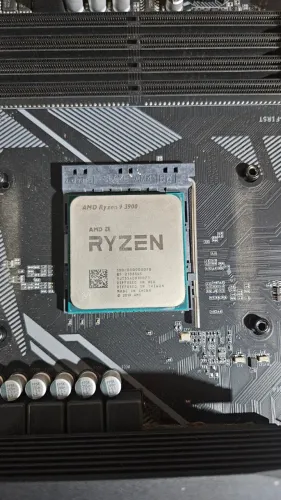 Processador AMD Ryzen 9 3900 (12 Núcleos / 24 Threads) - AM4