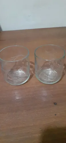 Dois copos de vidro 500ml cada