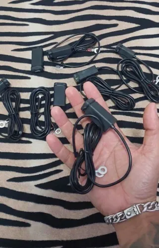 Carregador de celular para moto