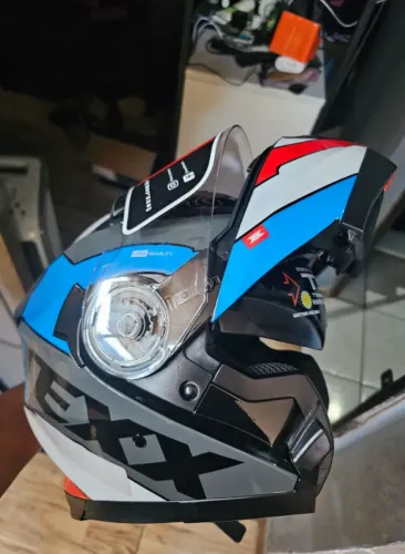 Capacete texx escamoteavel- 62(novo)