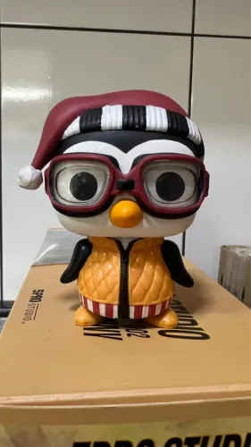 Funko Pop Hugsy The Penguin Sdcc Exclusivo