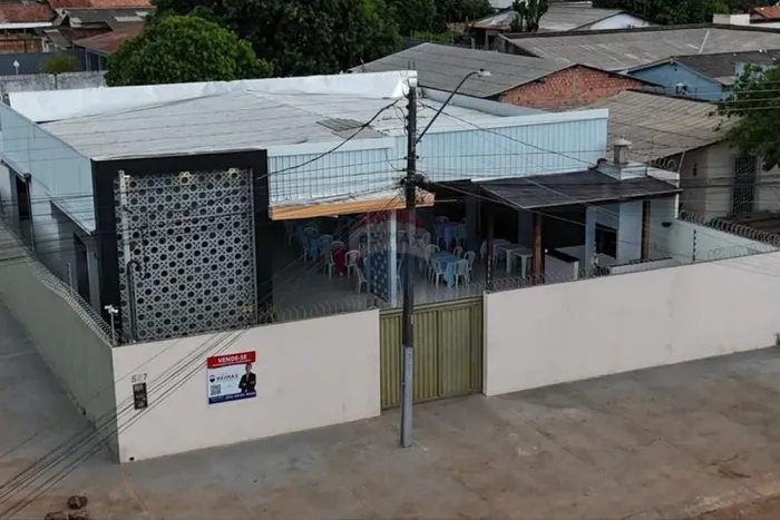 Espaço à venda no bairro Caranã