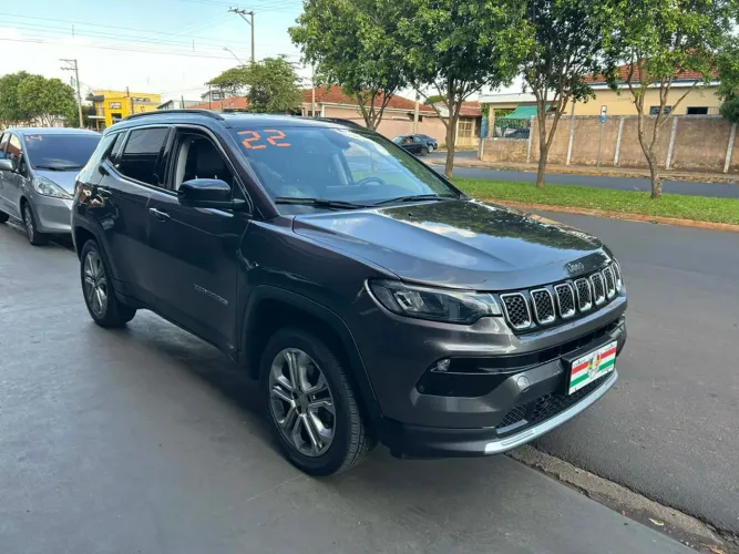 Jeep Compass Long. T270 1.3 TB 4X2 Flex AUT 2022