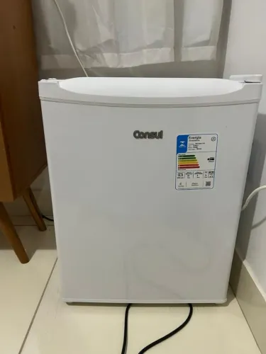 Frigobar Cônsul 76L - 220V ?
