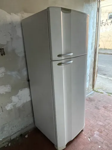 Geladeira Electrolux com entrega