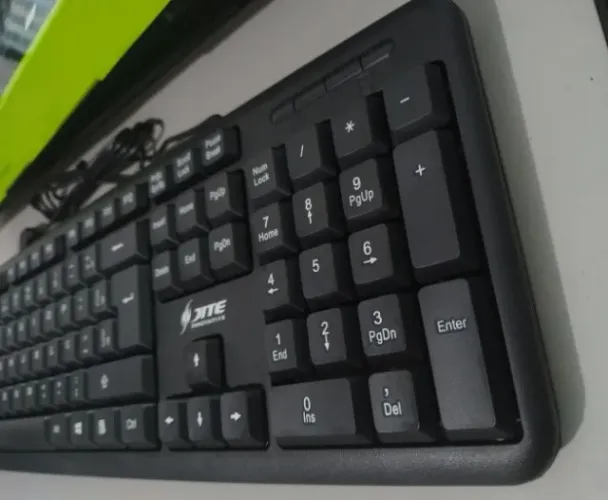 Teclado com fio Jite Innovative KB-102