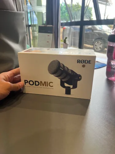 RODE PodMic Microfone Podcast