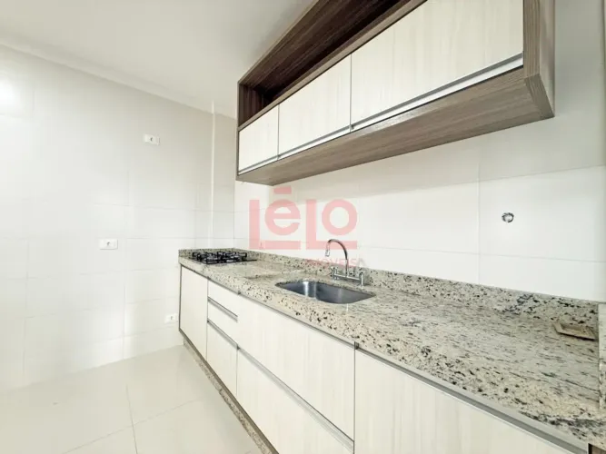 Apartamento à venda no Novo Centro - Planejados na Cozinha - Sacada Gourmet com Churrasque
