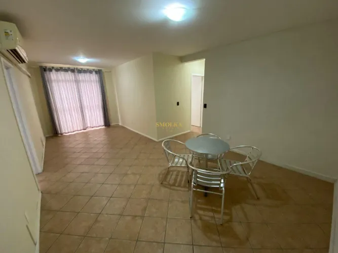 Apartamento a venda em Capoeiras, Florianópolis/SC