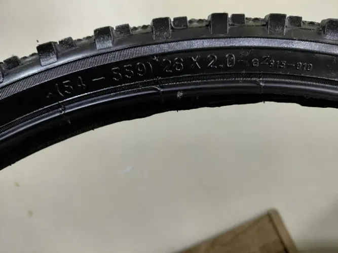 PNEU ARO 26 USADO ? TERRA/ASFALTO ? ÁGUAS CLARAS - VIAMÃO