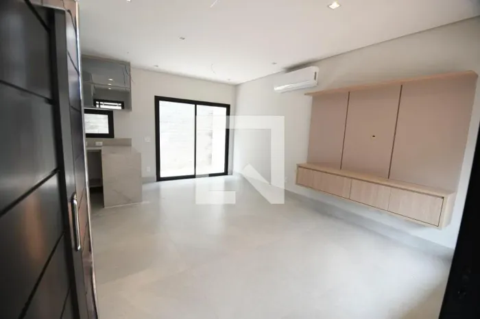 CASA RESIDENTIAL em Campinas - São Paulo, Chácara Primavera