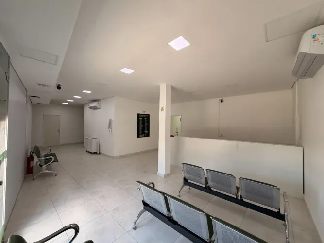Clínica Médica Completa e Montada, Pronta para Funcionamento com AVCB Aprovado