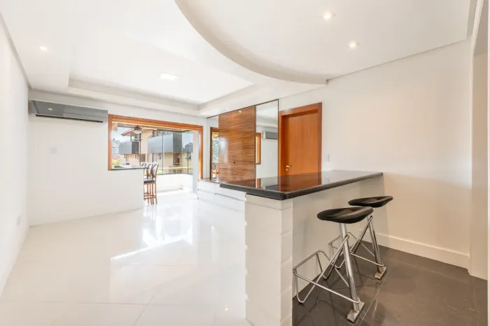 Elegância e Espaço na Melhor Rua de Petrópo