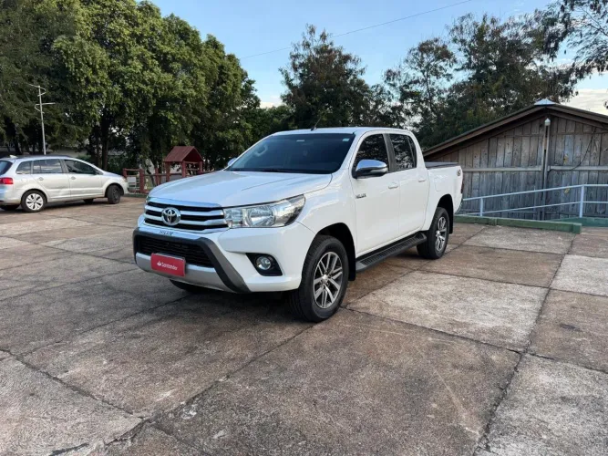 Toyota Hilux CD SRV 4X4 2.8 TDI Diesel Aut. 2016