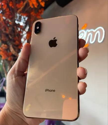 iPhone XS MAX dourado 