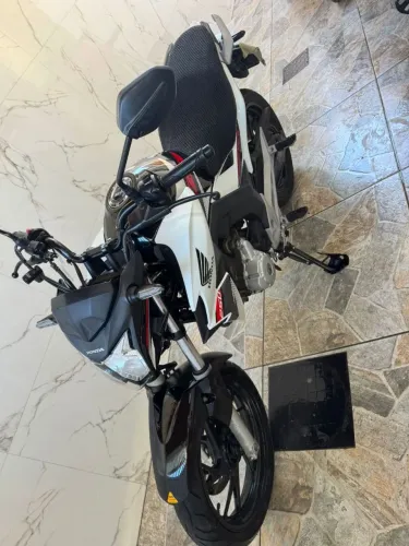 Moto Twister 250 CBS