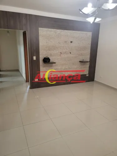 Sobrado para locação, 3 quartos, sendo 1 suíte, 4 vagas , 420m² , Vila Fatima - Guarulhos