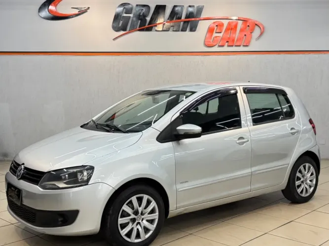 Volkswagen Fox 1.0 MI Total Flex 8V 5P 2011