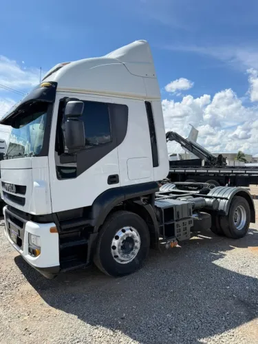 IVECO STRALIS 380 ANO 2010