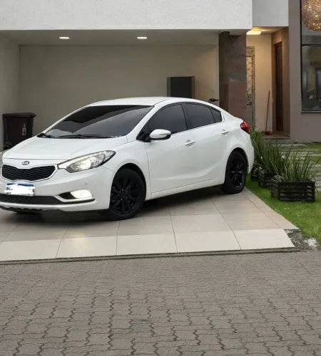Kia Motors Cerato 1.6 16V Flex Aut. 2015