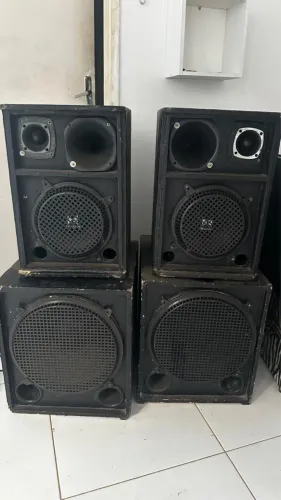 Som Profissional aceito troca.