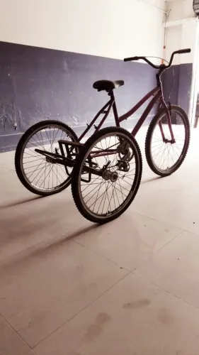 ? Triciclo adulto em ótimo estado!