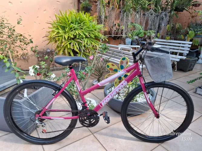 BICICLETA HOUSTON ARO 26/21 MARCHAS ( SEMI-NOVA-2026).(POSSO ENTREGAR)